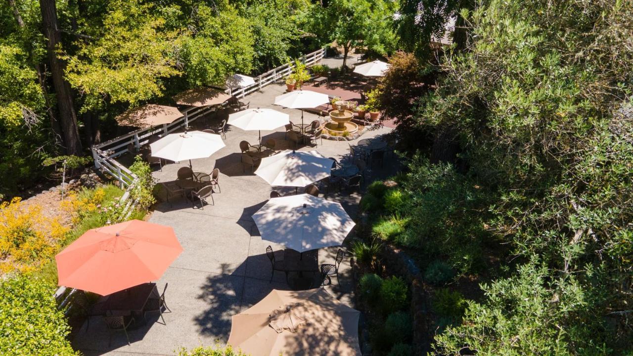 The Jack London Lodge เกลนเอลเลน ภายนอก รูปภาพ