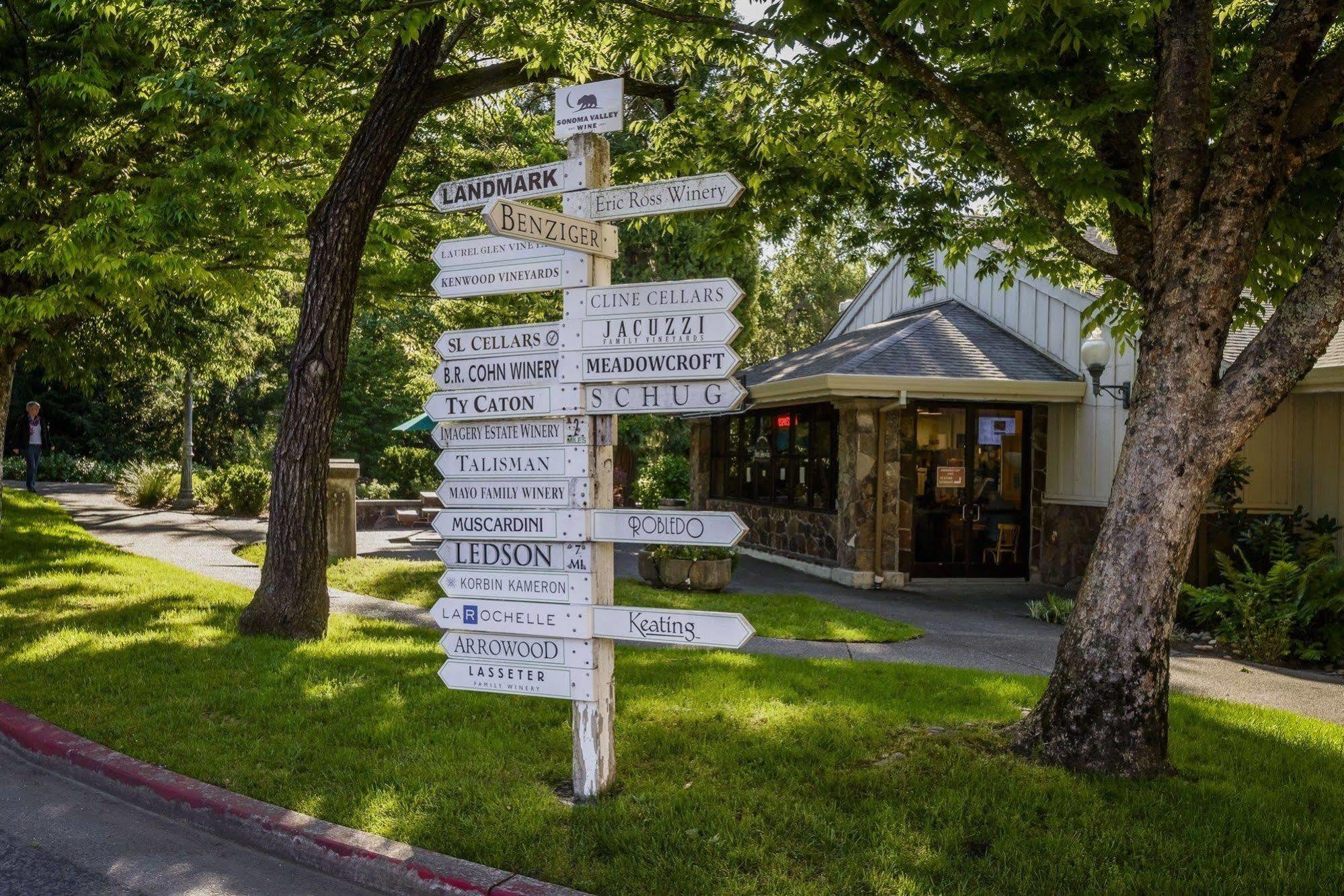 The Jack London Lodge เกลนเอลเลน ภายนอก รูปภาพ